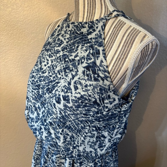 One Clothing Maxi Dress Medium Blue White Patterned Sleeveless Elastic Waist - Picture 9 of 16